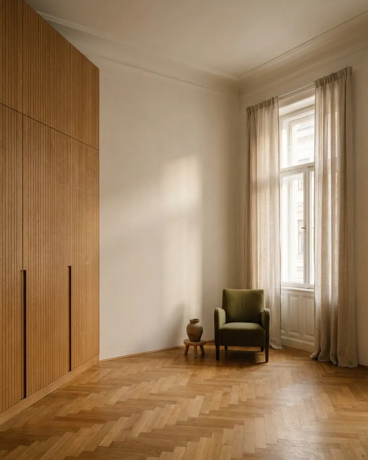Wiener Tischlerei Einbauschrank nach Maß — custom built-in wardrobe, solid wood 1