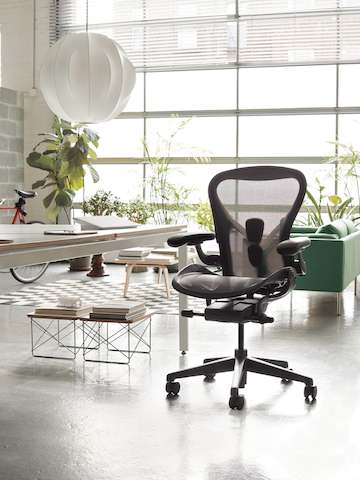 Herman Miller Aeron Chair product image 2